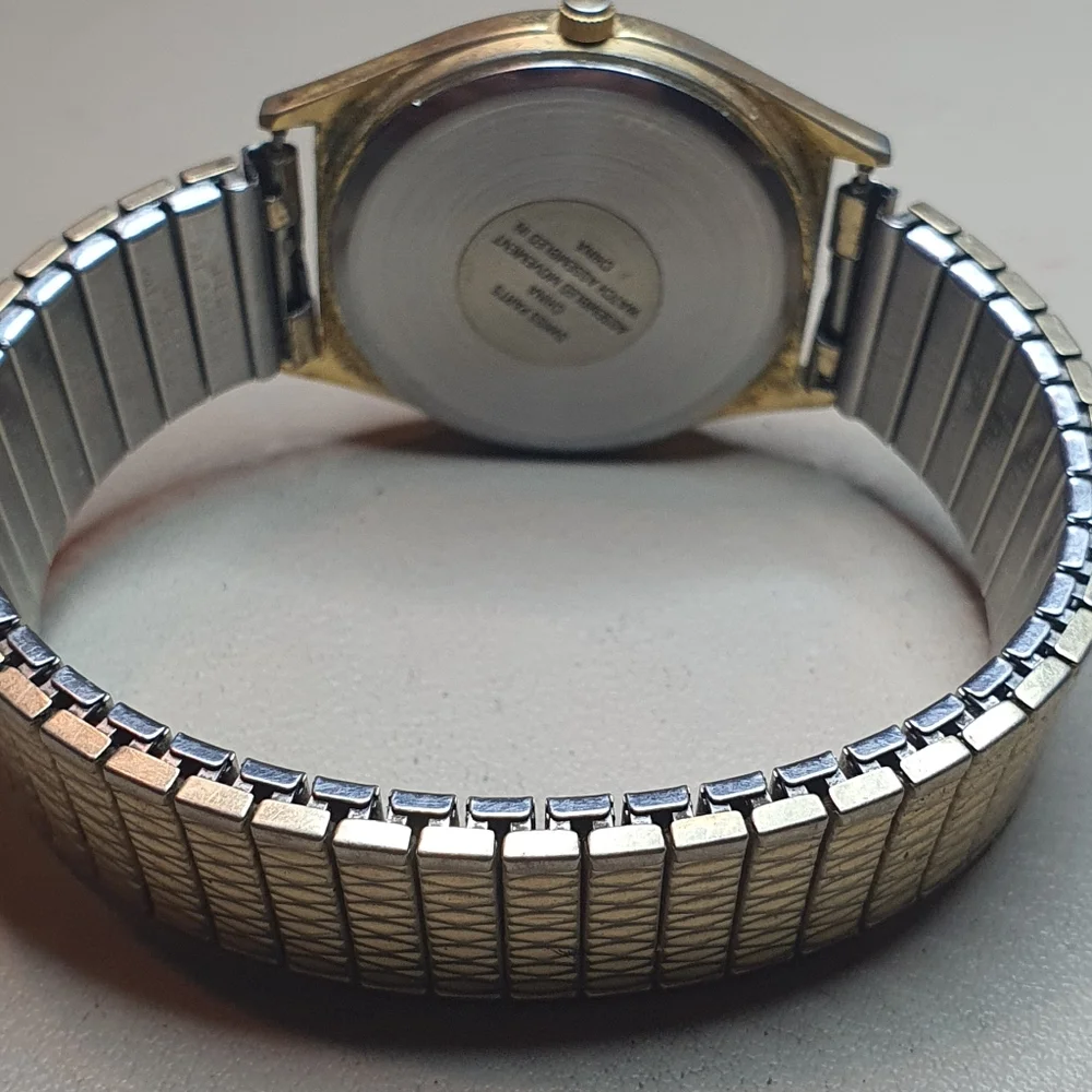10/$20 Sullivan Sylacauga Goldtone/White Stainless Steel Promotional Men's Watch